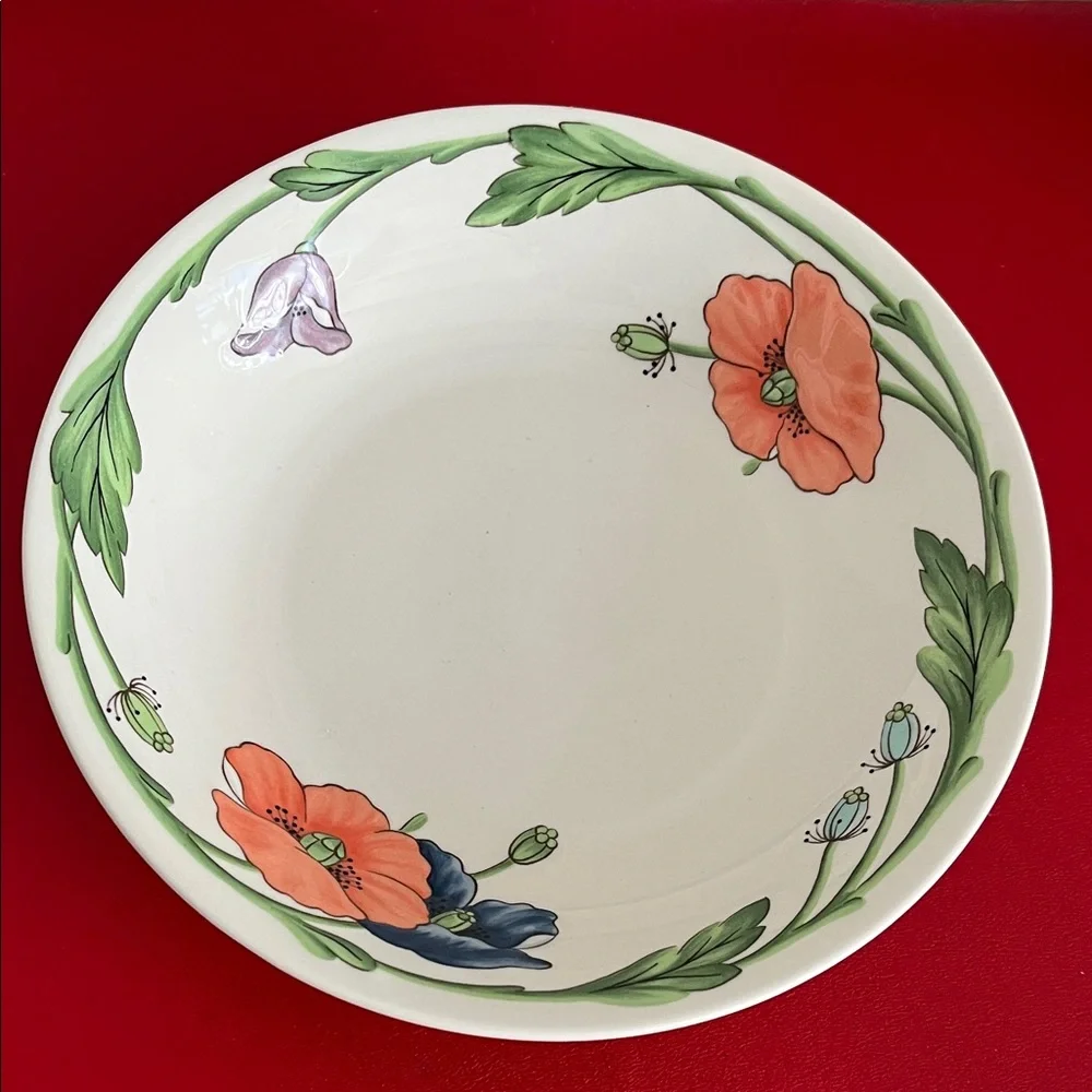 Villeroy &Boch Soup Bowl Amapola Pattern by Villeroy & Boch. 8” D2.5”H